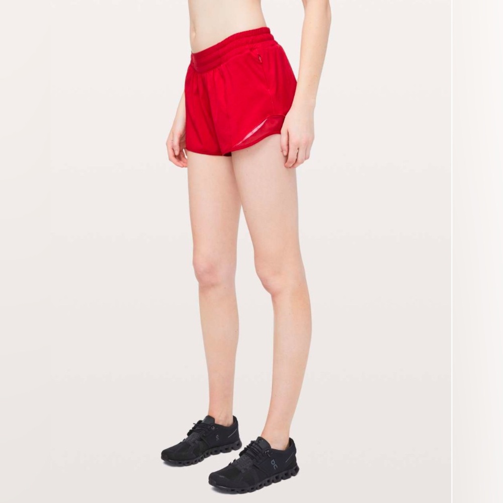 Lululemon Hotty Hot Low Rise Short 4”, Size 14 Tall, Red